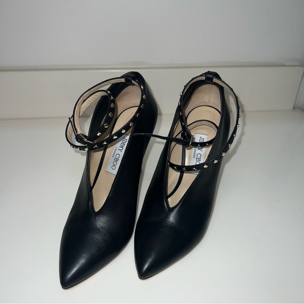 Jimmy CHOO heels with ankle stripe